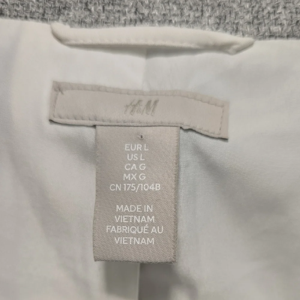 H&M Light Gray Women's Textured Blazer 3/4 Scrunched Sleeves Size Large - Picture 2 of 9